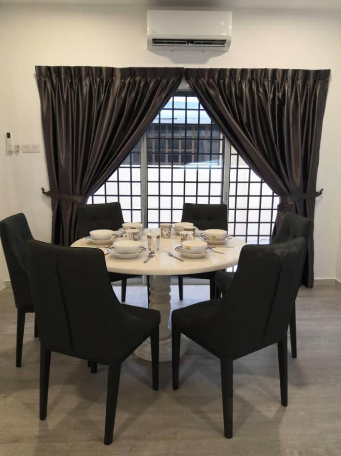 Ipoh Family Villa-Spacious Stay For 21 Or 42Pax Bagian luar foto